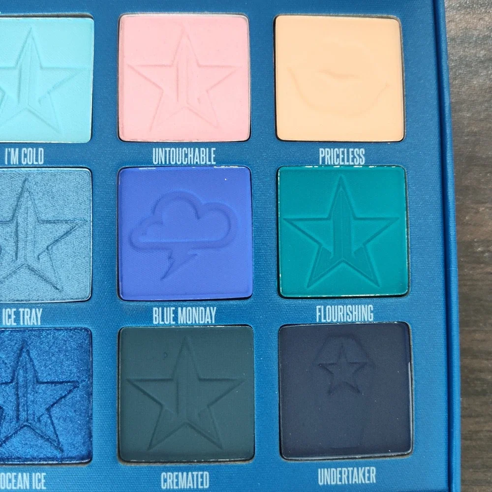 Blue Blood Jeffree Star eyeshadow palette shimmer matte glitter YouTube 18 color